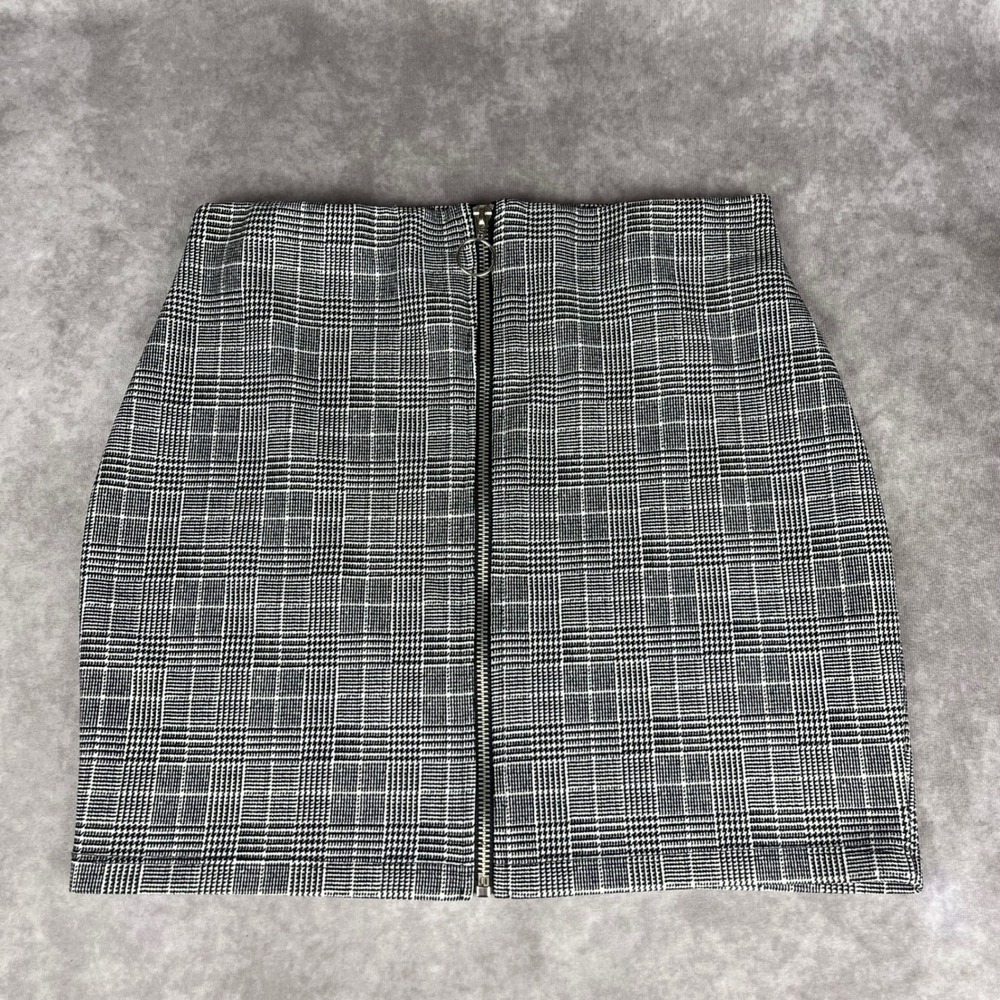 Vtg 90s Y2K Silhouette NYC Mini Skirt Med Plaid Black White Zip Front Punk Rave